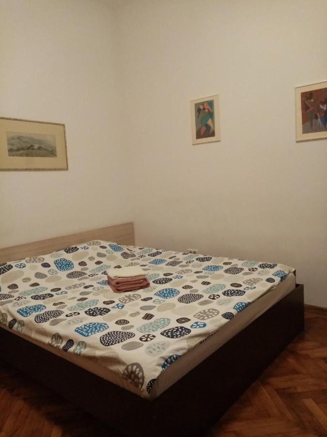 Republicii Apartment Historic Center Brasov Bagian luar foto