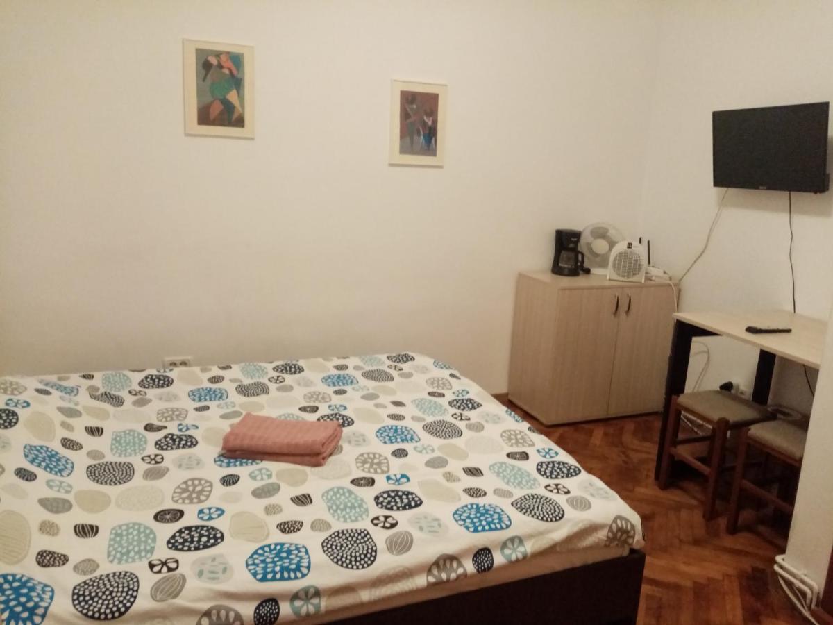 Republicii Apartment Historic Center Brasov Bagian luar foto