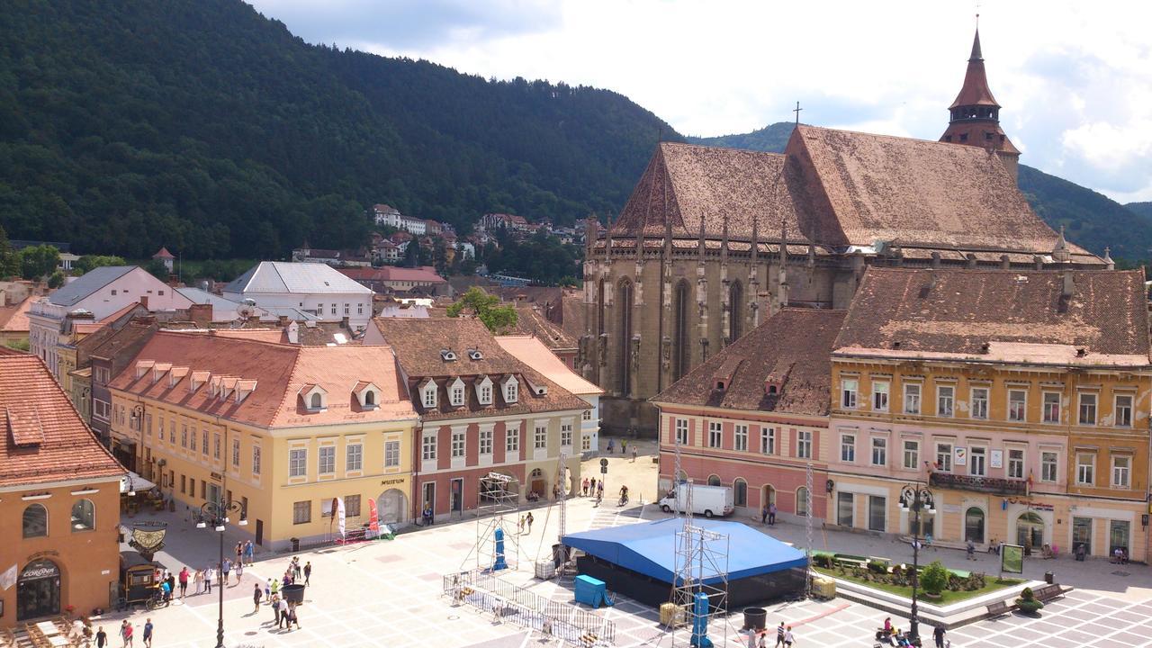 Republicii Apartment Historic Center Brasov Bagian luar foto